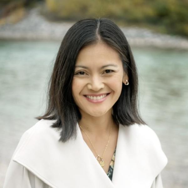 Elizabeth_website_headshot
